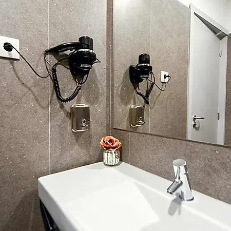 Hi - De Juventude Hostel Braga